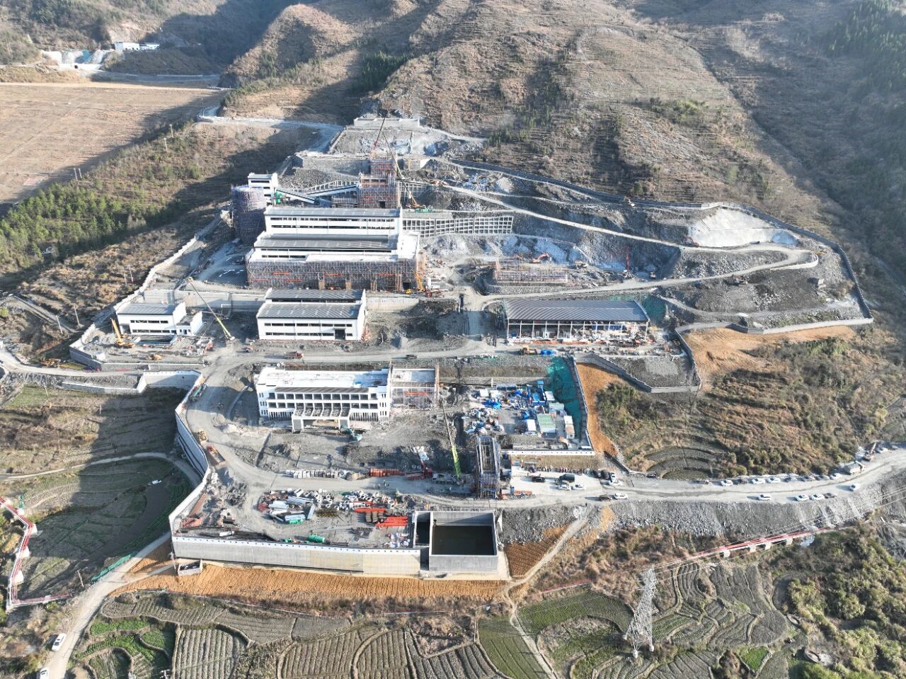 红桃国际总承包建设的香炉山钨业新选厂技改项目单机试车成功